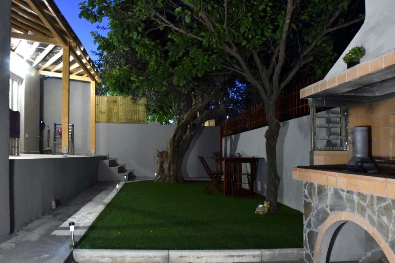 Αqua Blue Villa Agios Spyridon  Ngoại thất bức ảnh